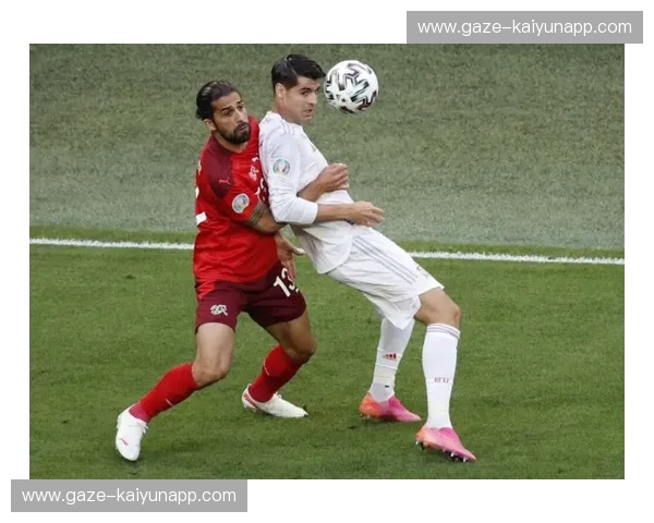 摔跤角球：在对抗与精准之间，踢出你的不服输