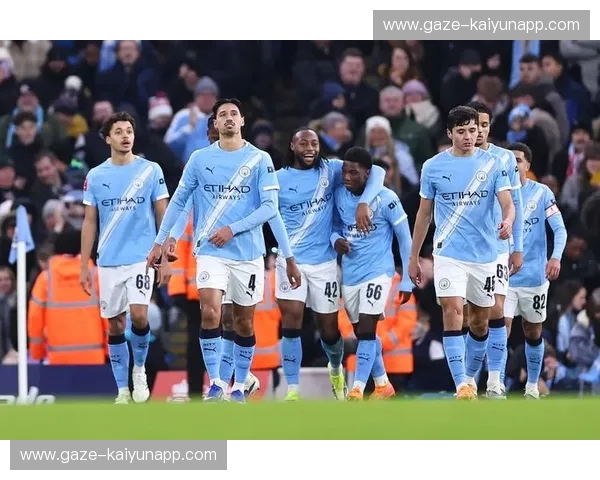 老特拉福德的硝烟：曼联vs曼城，一场不容错过的足球盛宴